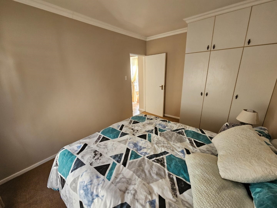 To Let 4 Bedroom Property for Rent in Lovemore Heights Estate Eastern Cape